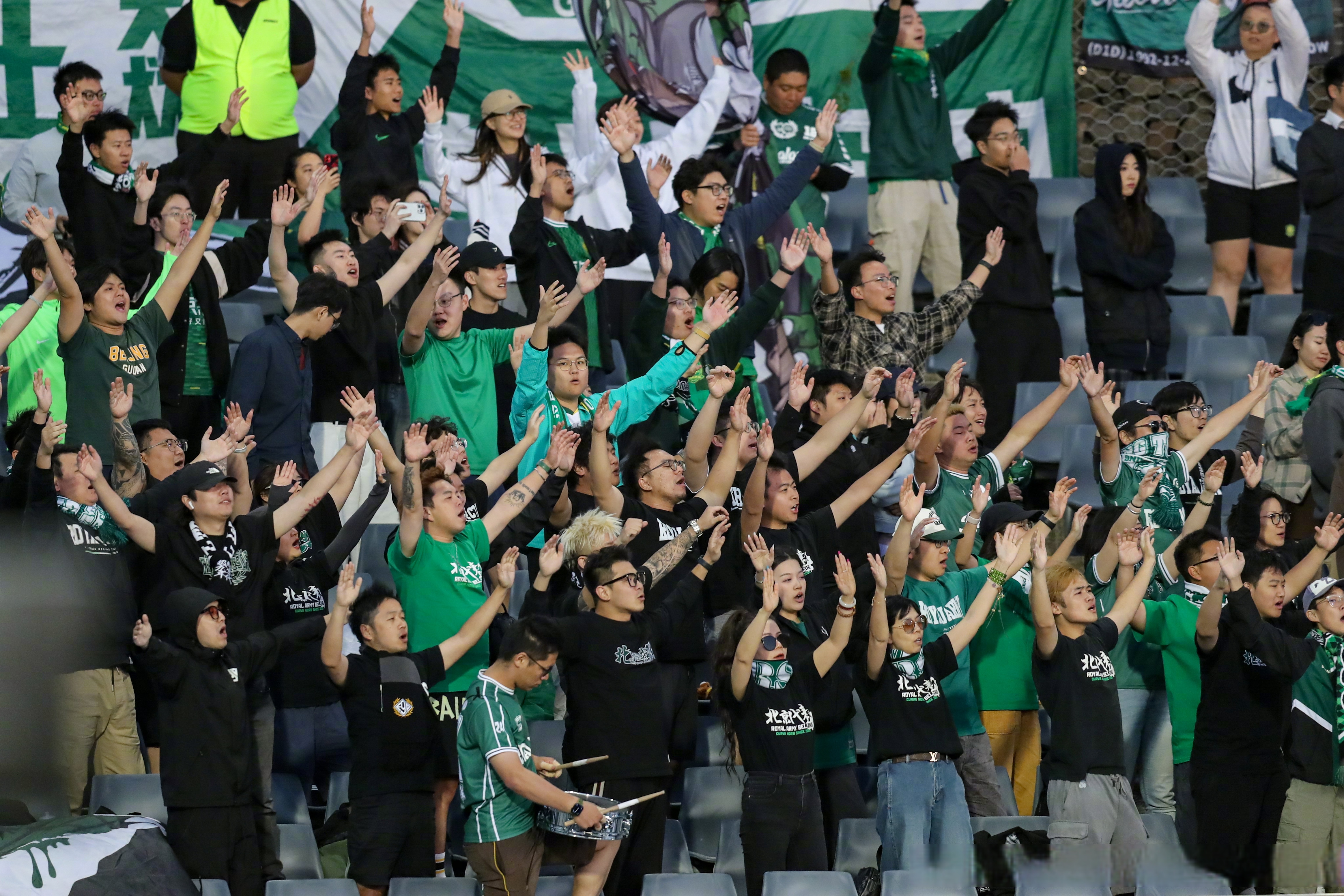 mk体育官网-阿塞拜疆球员加盟亚冠球队，展望未来比赛(阿塞拜疆球员加盟亚冠球队,展望未来比赛成功)